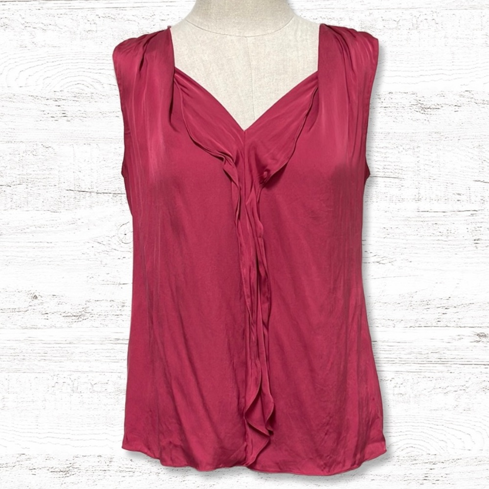 { Elie Tahari } - Sleeveless Silk Blouse